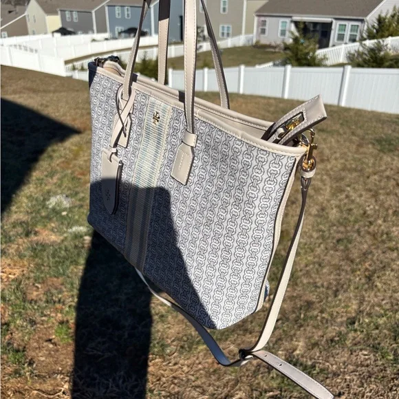 Tory Burch Gray and Cream Tote Bag- Pristine - Picture 3 of 11